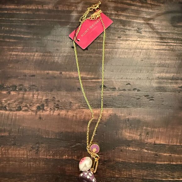 NWT KURT GEIGER
Mushroom Charm Pendant Necklace - Picture 5 of 5